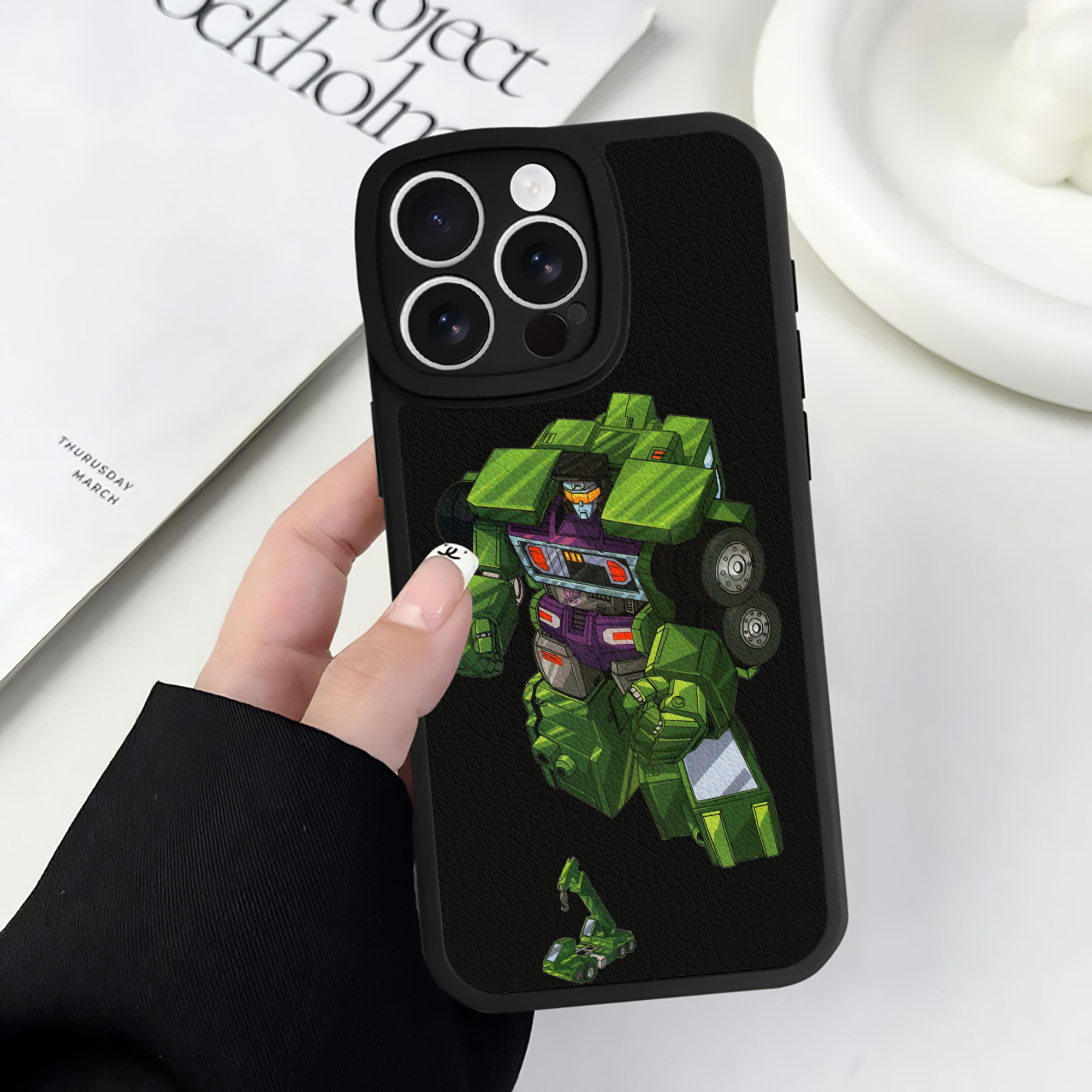 （画像用）  【iPhone 16シリーズ対応】シリコンスマホケース（レザー調） 材質：シリコン